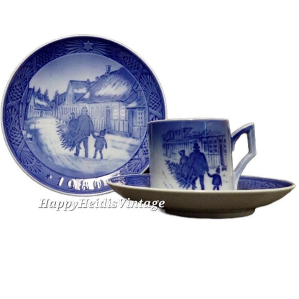 Vintage Royal Copenhagen Christmas 1980 Blue & White Plate Cup &‎ Saucer Holiday